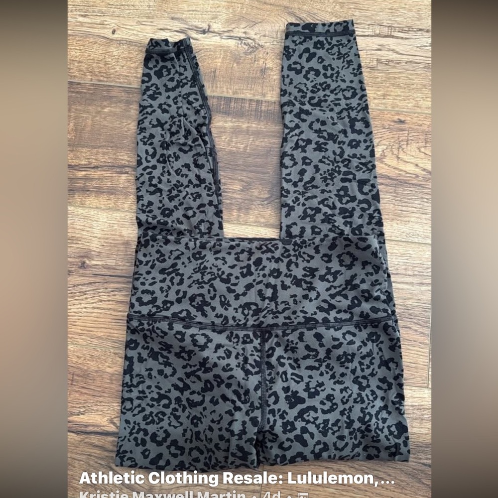 Athleta small elation high rise tight Black Leopard Leggings- full length EUC
